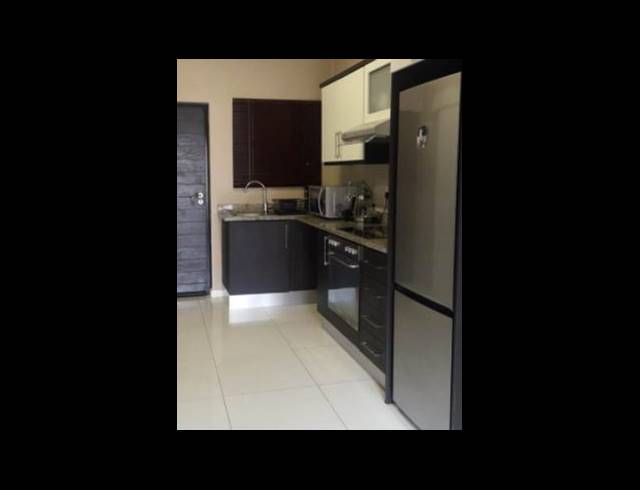 1 BEDROOM APARTMENT FOR SALE IN UMHLANGA RIDGE